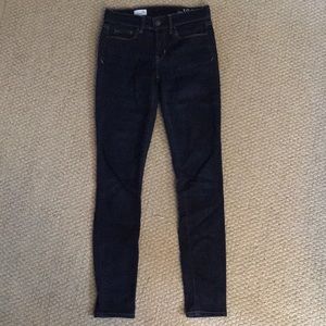 GAP Dark Wash Legging Jeans